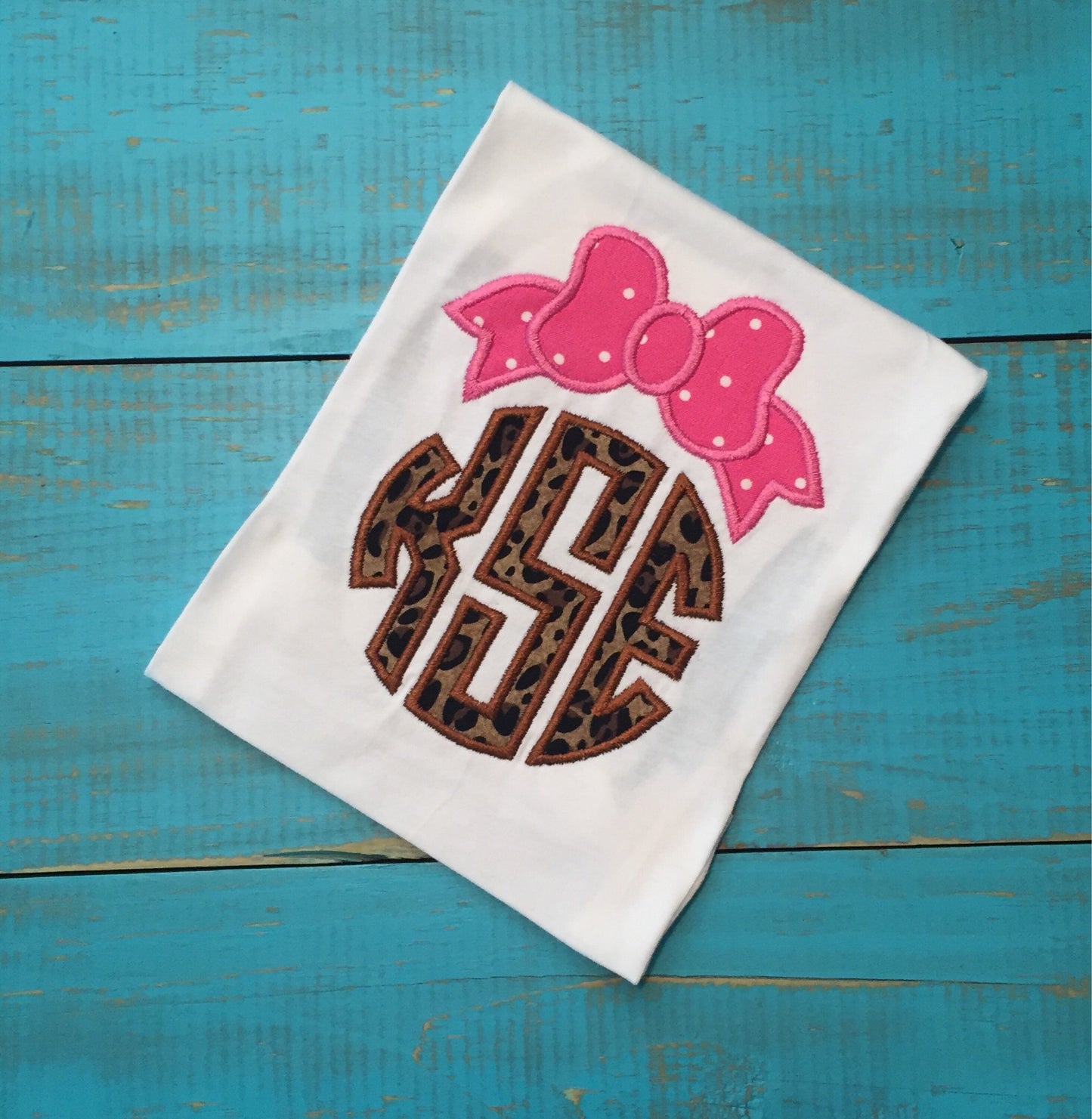 Girls circle monogram shirt, baby girls circle monogram shirt, monogrammed shirt with bow, girls monogrammed shirt