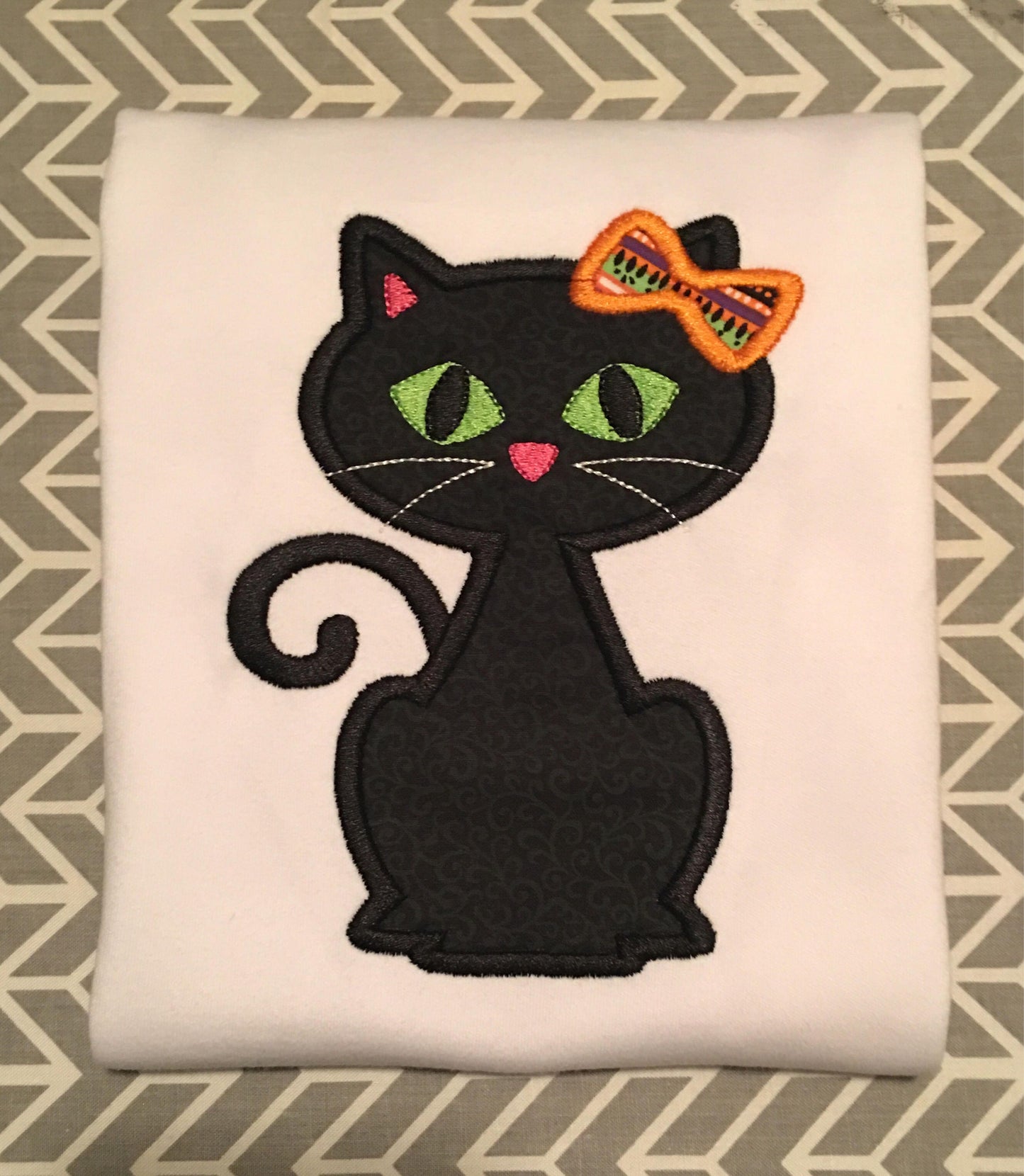 Girls halloween shirt, toddler halloween shirt shirt, black cat shirt, halloween cat shirt, name halloween shirt, embrodiered, appliqued
