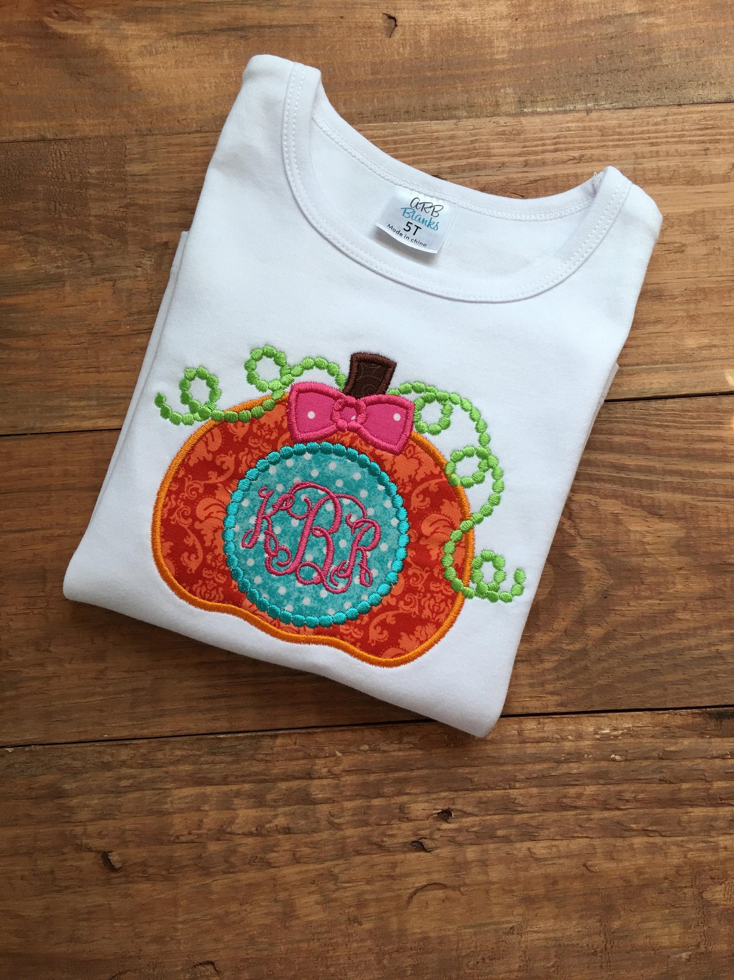 Girl's monogrammed pumpkin shirt, girls thanksgiving shirt, pumpkin shirt, fall outfit, halloween shirt, pumpkin shirt,monogrammed
