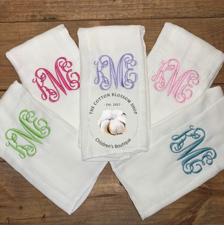 Set of 5 Burp cloths, Monogrammed baby girls burp cloth set, baby shower gift, monogrammed baby shower gift set