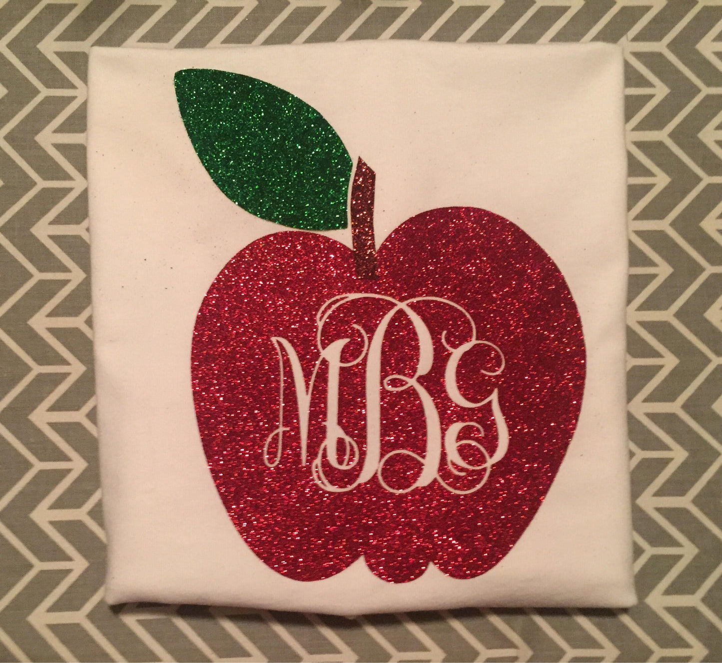 Back to school shirt, glitter apple shirt with monogram,back to School outfit, personalized apple shirt, back school glitter apple shirt