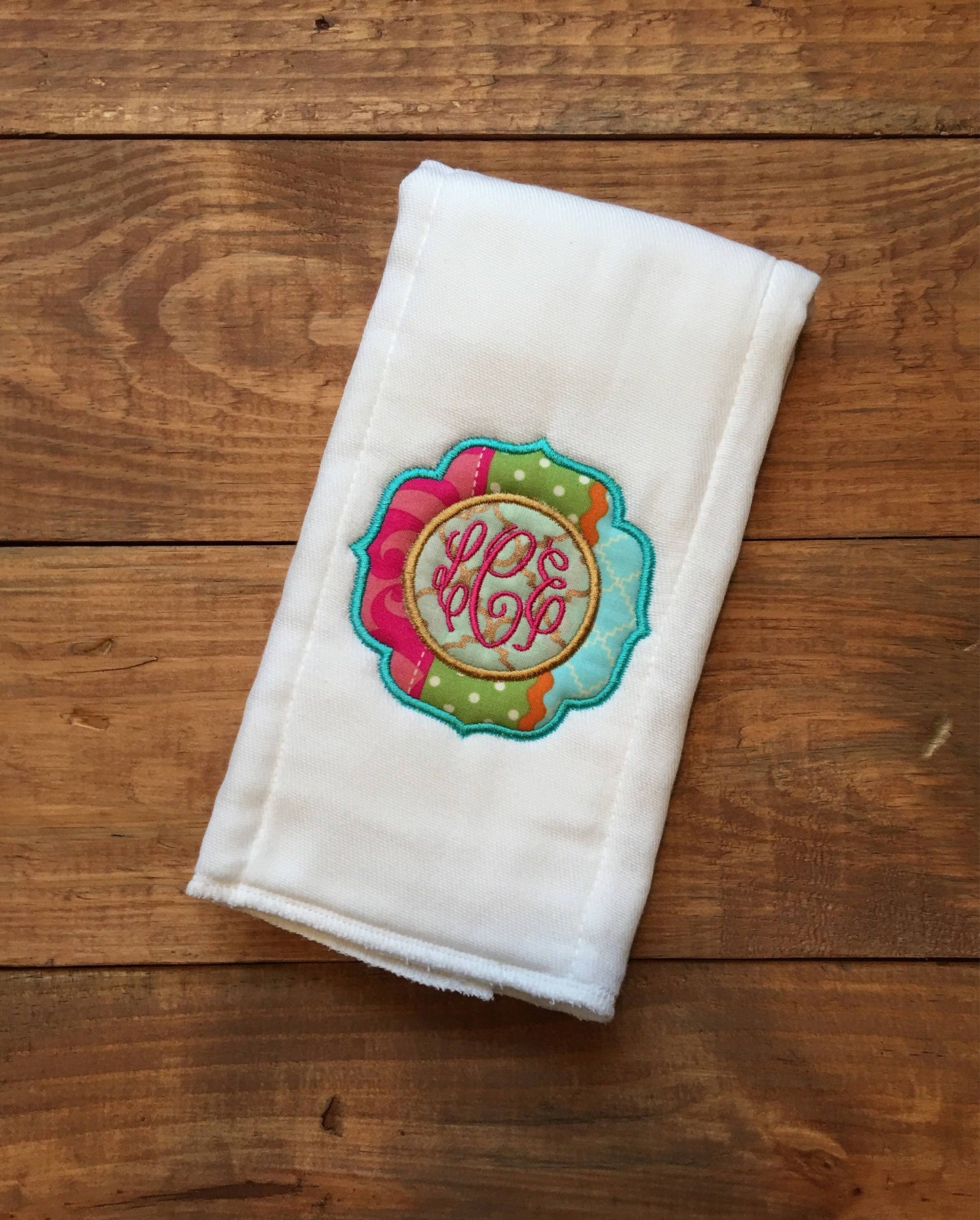 monogrammed burp cloth, baby shower gift, monogrammed baby shower gift, personalized burp cloth, embrodiered burp cloth