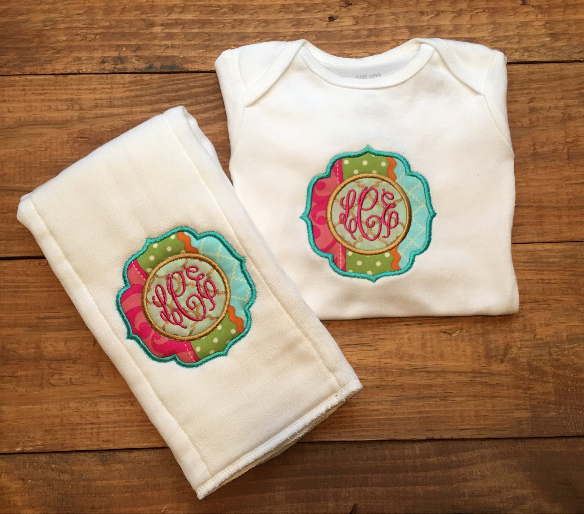 Monogrammed appliqued Baby girls one piece bodysuit and burp cloth matching set, baby shower gift, monogrammed bodysuit monogrammed burp