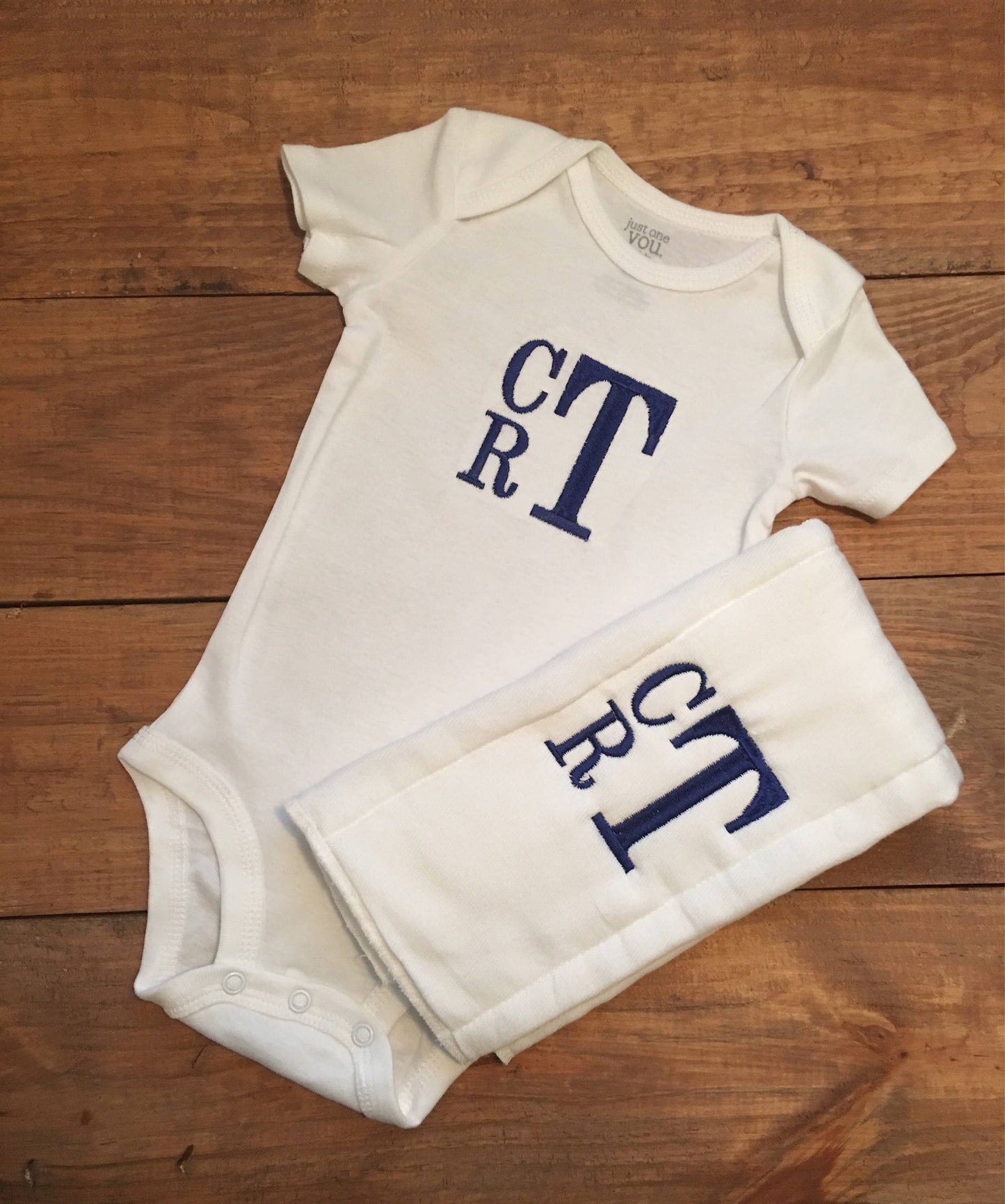Baby boys stacked monogrammed bodysuit and burp set- boys monogrammed baby shower gift - boys monogrammed bodysuit - monogrammed burp cloth