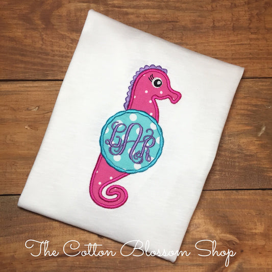 Girls monogrammed seahorse shirt, monogrammed seahorse Applique personalized shirt, girls seahorse shirt, girls summer shirt, beach shirt