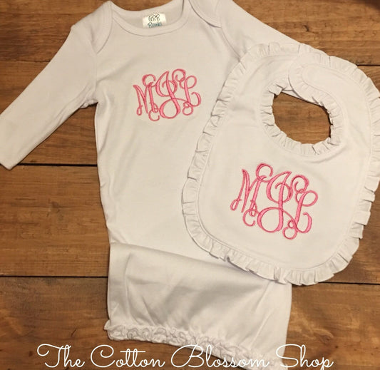 Baby Girls Coming Home Outfit, newborn coming home outfit, newborn clothes, boutique baby, monogrammed ruffle baby gown and bib, mint