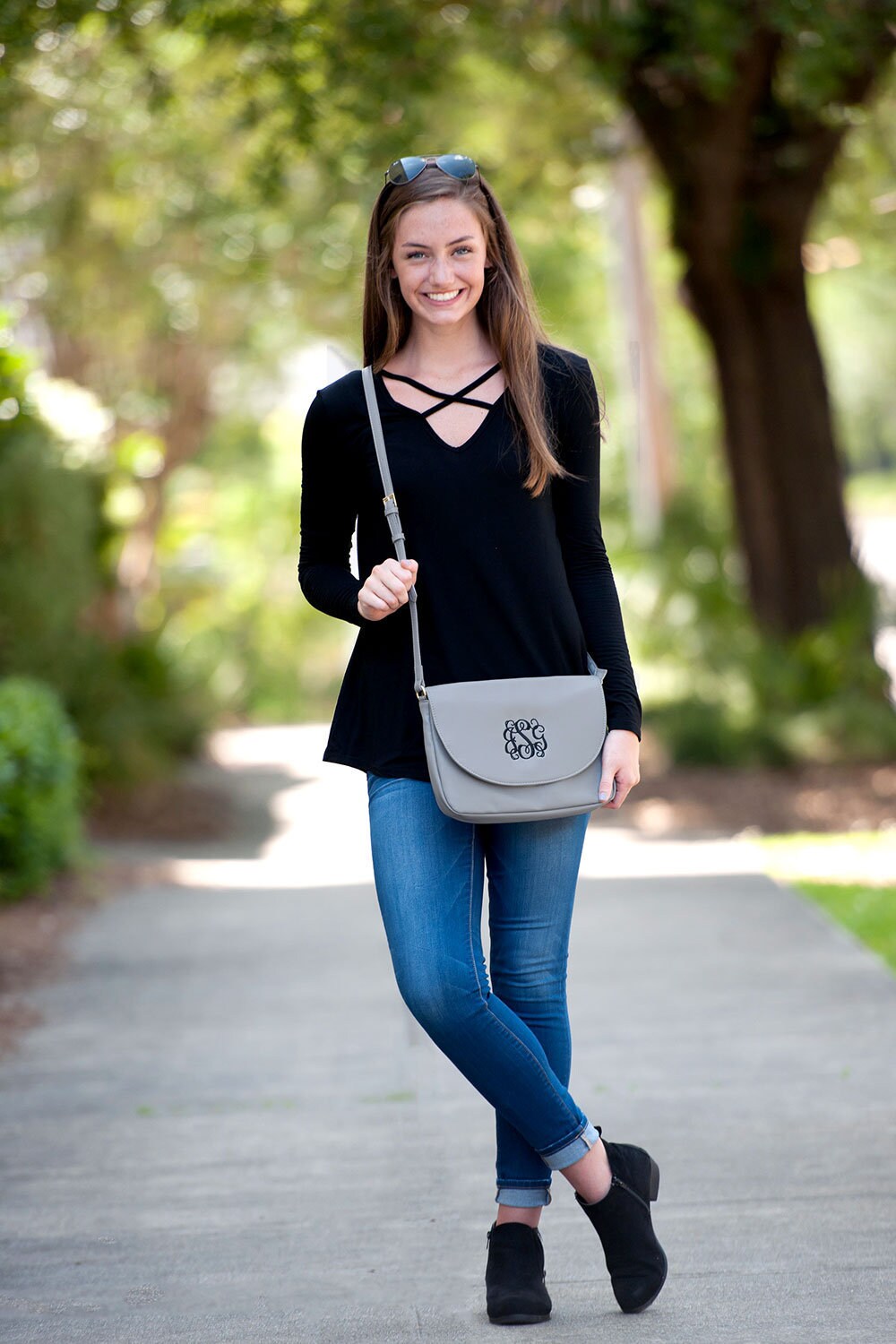 Monogrammed Cross body Purse, Monogrammed Handbag, Monogrammed purse, monogrammed grey handbag, gray, embroidered purse, cross body