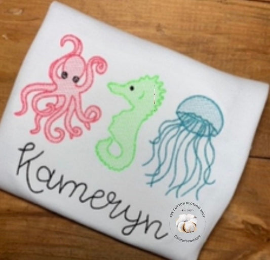 Girls monogrammed sea creatures shirt, monogrammed seahorse Applique personalized shirt, girls seahorse shirt, girls summer shirt, beach